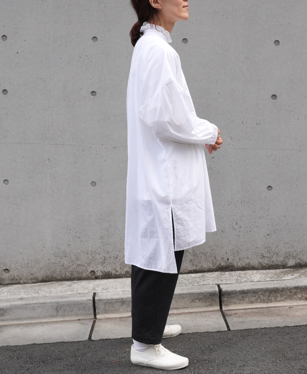 NSL24562(シャツ) 60s CAMBRIC PLAIN WITH LACE COLLAR GATHERD TUNIC SHIRT