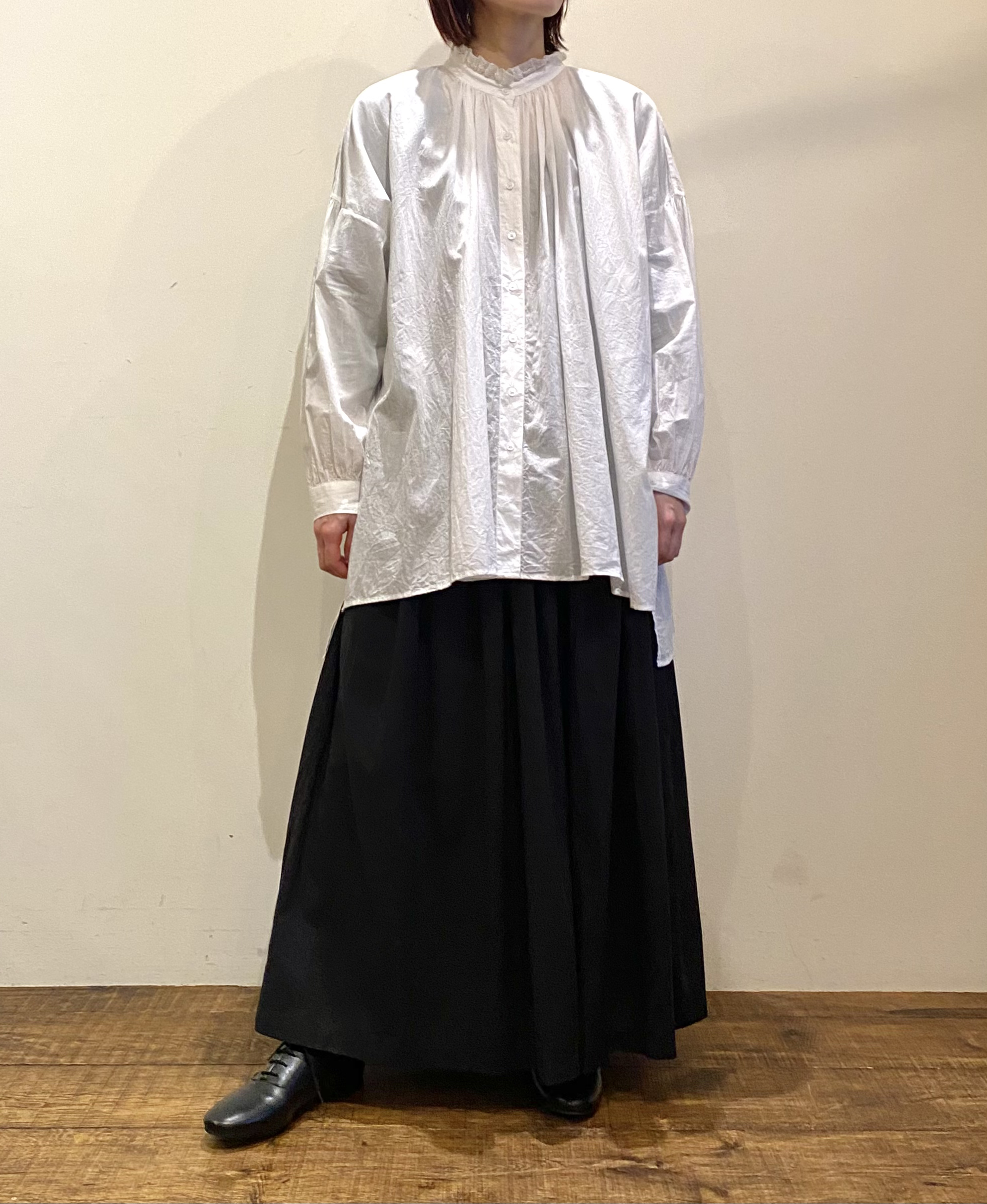 NSL24562(シャツ) 60s CAMBRIC PLAIN WITH LACE COLLAR GATHERD TUNIC SHIRT
