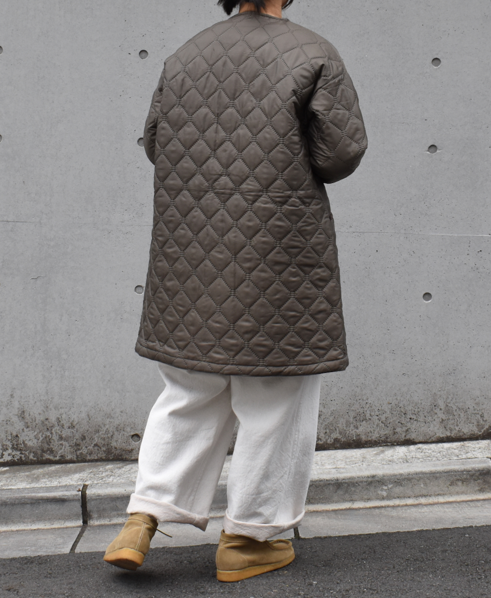 NAM2451PP(コート) PLAIN POLYESTER×PLAIN POLYESTER HEAT QUILT OVERSIZED NO COLLAR MIDI COAT WITH RIBBED CUFF