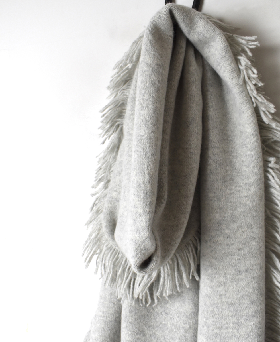 NGS1752 (スカーフ) GEELONGORA SIDE FRINGE SCARF(S)