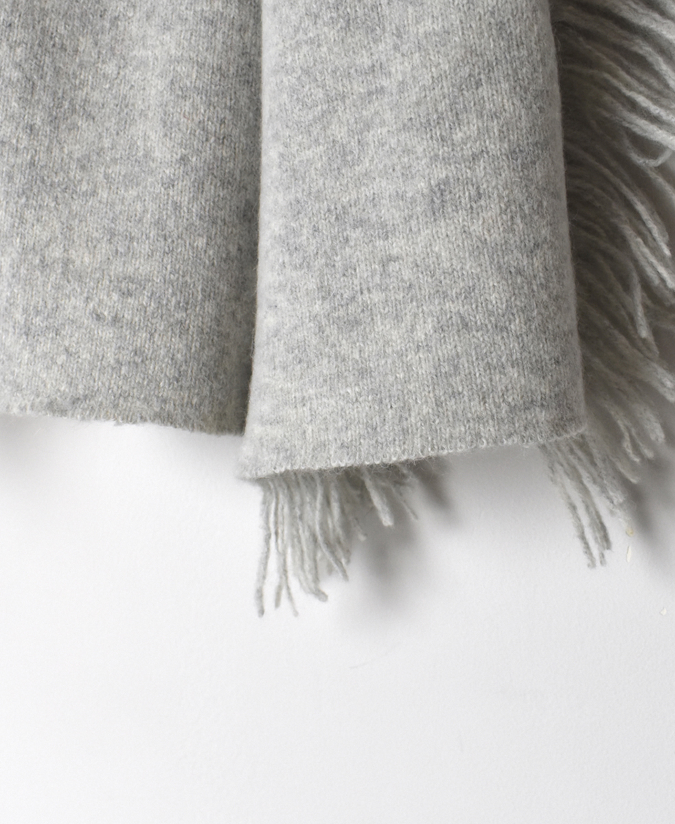 NGS1752 (スカーフ) GEELONGORA SIDE FRINGE SCARF(S)