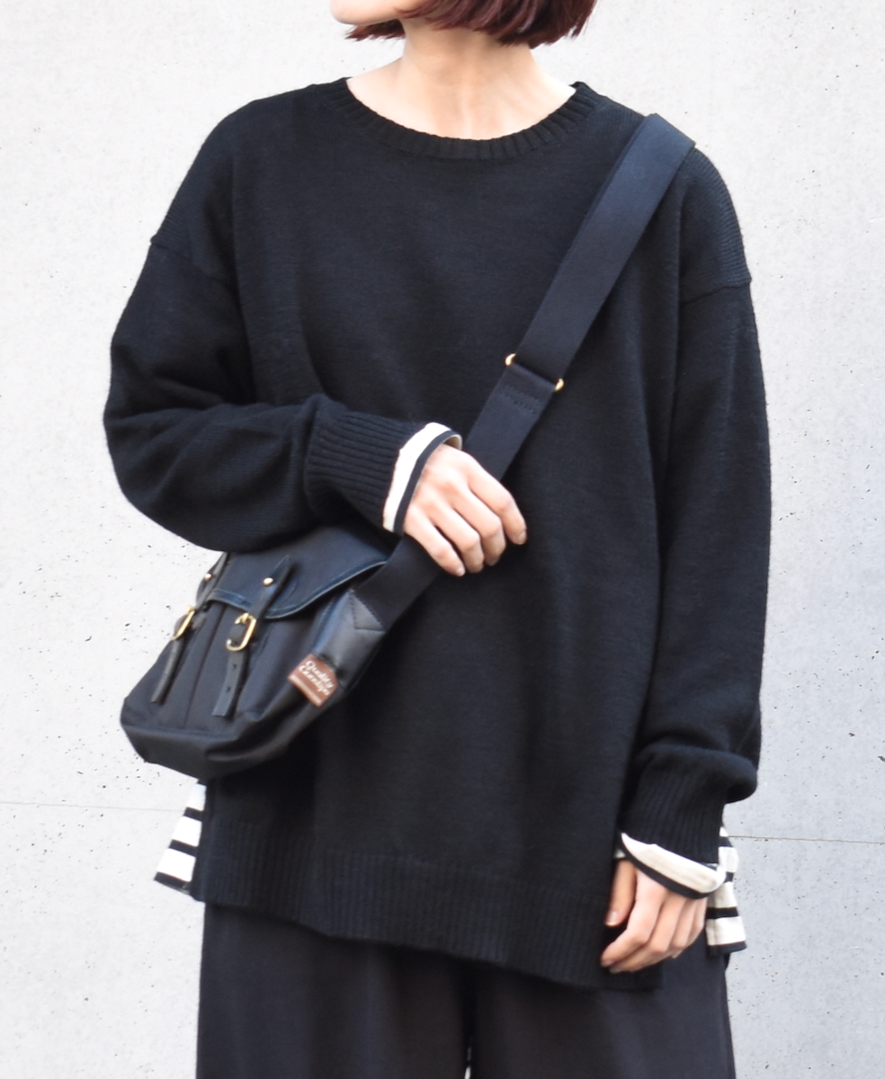 NQG0853P (バッグ) 600 DENIER PVC SOPHIE (S) WITH BACK POCKET