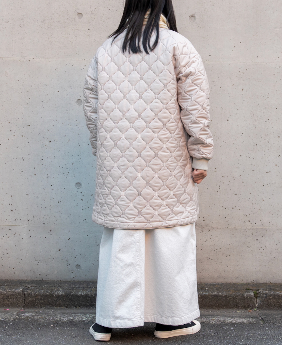 NAM2451PP(コート) PLAIN POLYESTER×PLAIN POLYESTER HEAT QUILT OVERSIZED NO COLLAR MIDI COAT WITH RIBBED CUFF