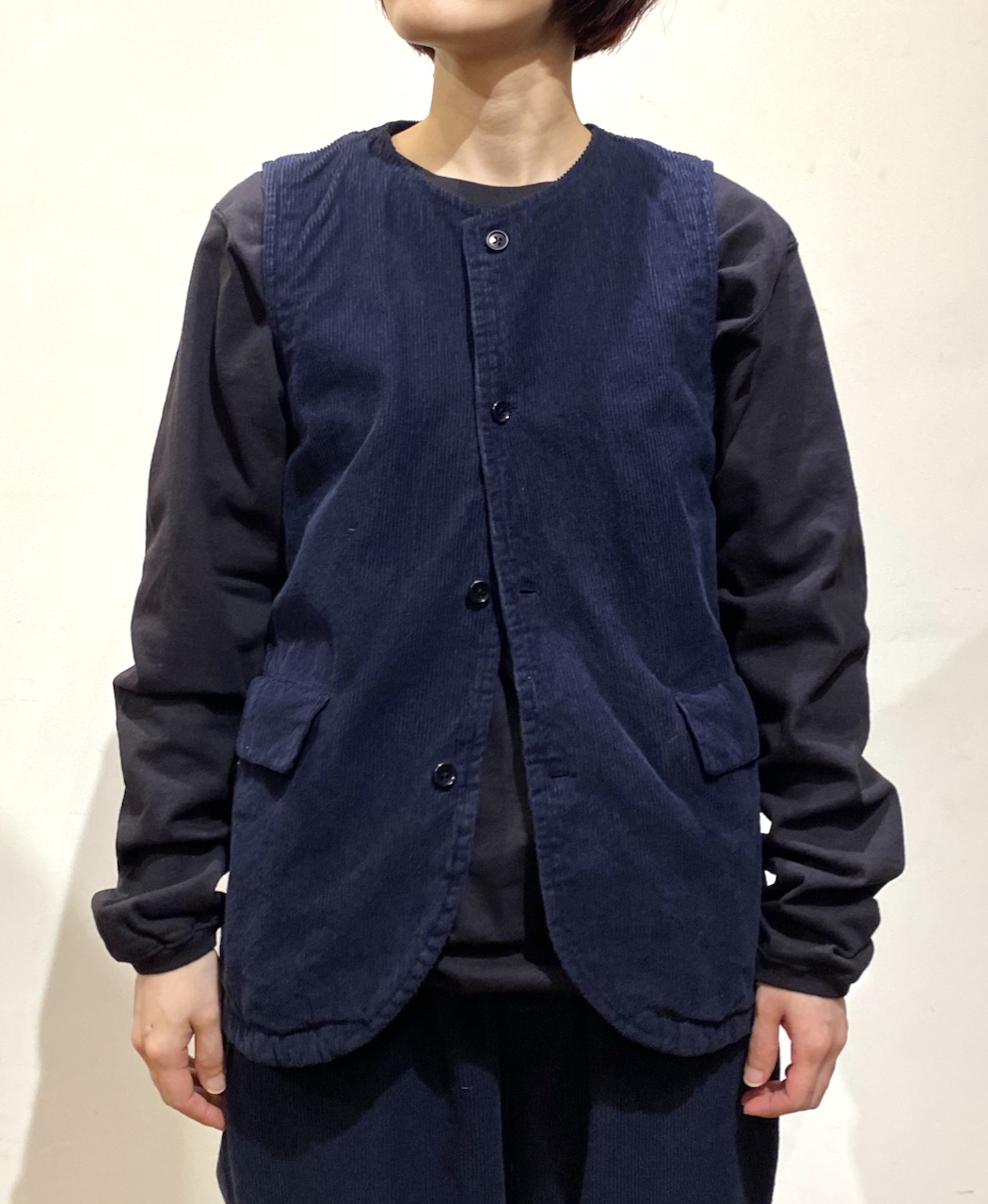 NVL2451C9D(ベスト) 9WALES CORDUROY VEST