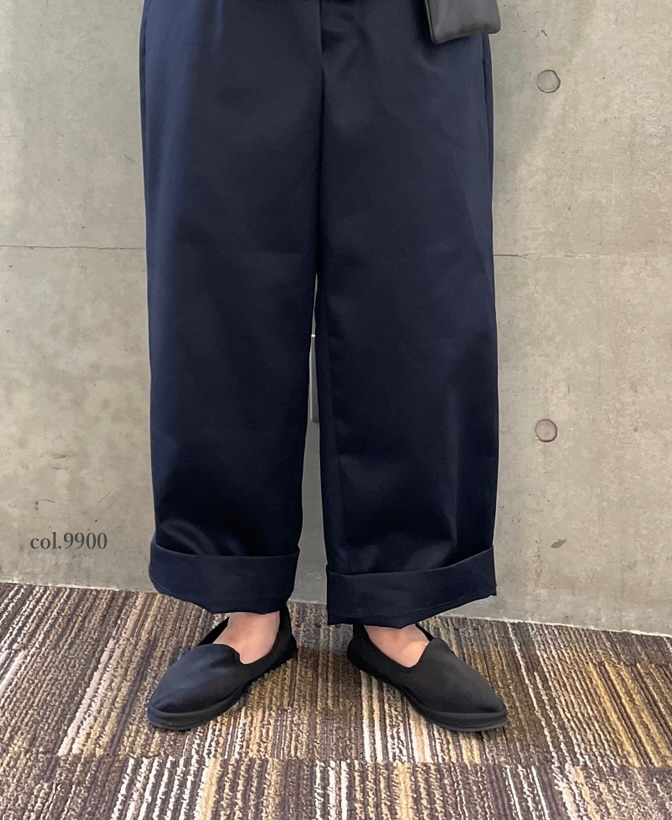 ETELKA NETL2452(シューズ) SLIP-ON SHOES