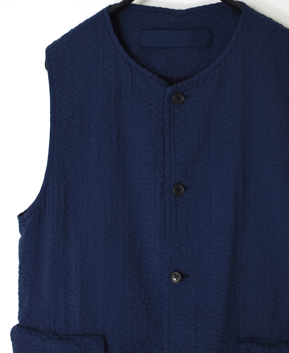 NVL2512SPD(ベスト) SEERSUCKER PLAIN OVERDYE SIDE VENTS NO COLLAR VEST