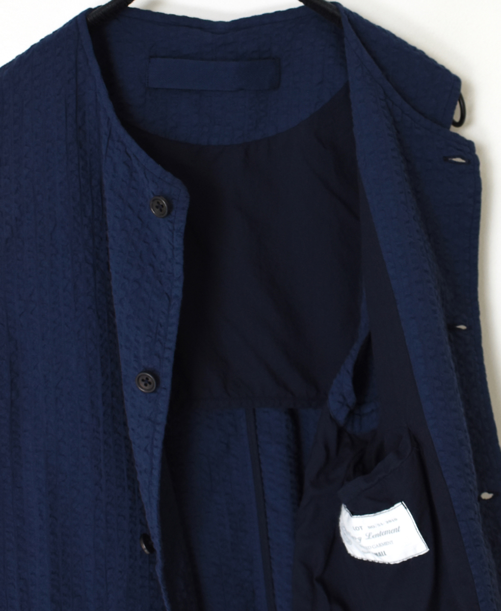 NVL2512SPD(ベスト) SEERSUCKER PLAIN OVERDYE SIDE VENTS NO COLLAR VEST