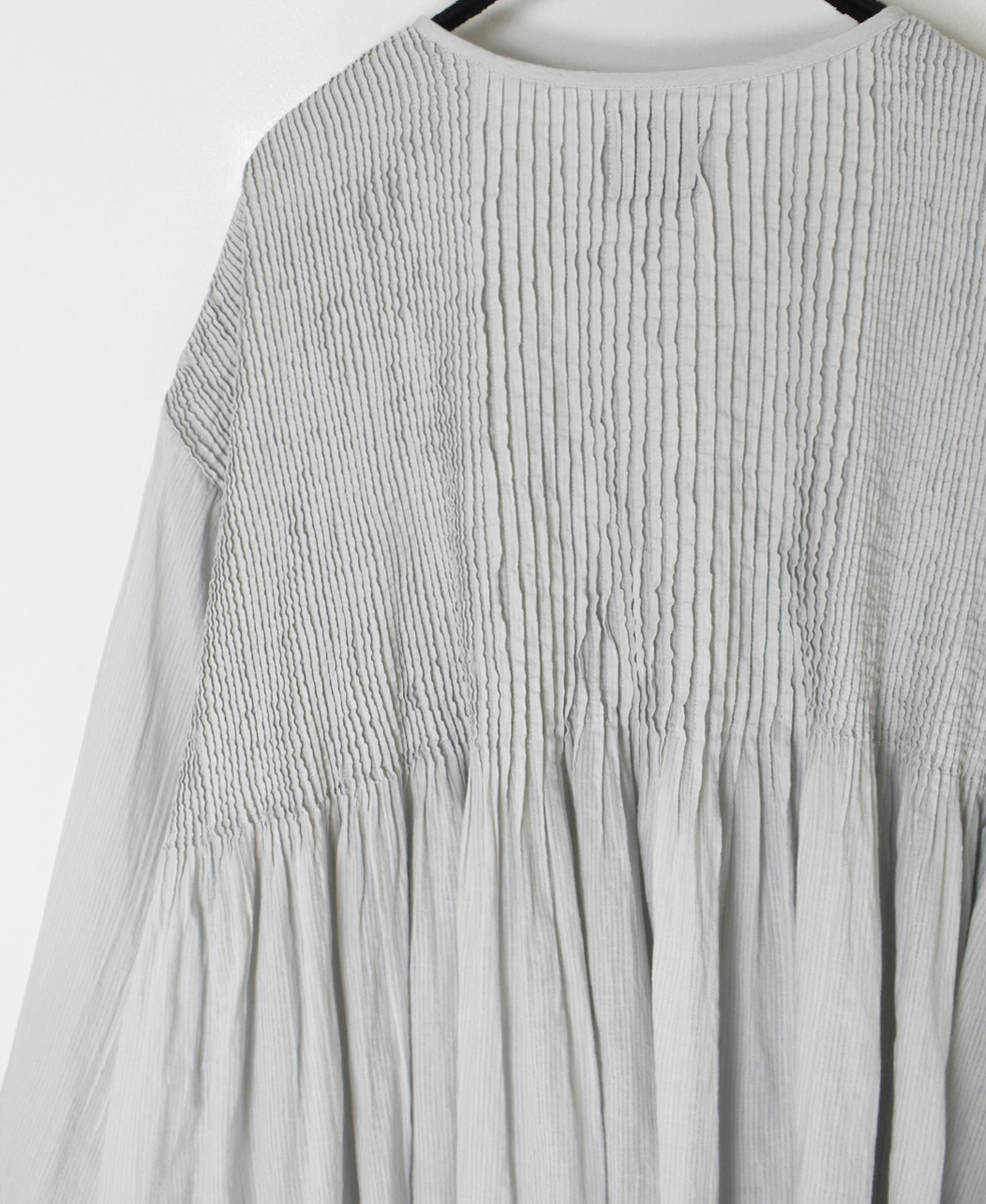 NMDS25213D(シャツ) 80s ORGANIC STRIPE(OVERDYE) CREW-NECK BUTTON SHIRT WITH MINI PINTUCK