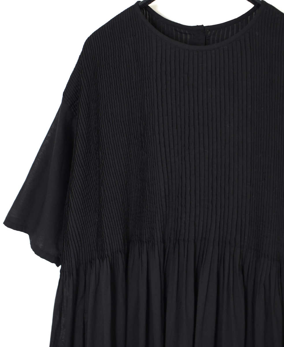 NMDS25223(ワンピース) 80s ORGANIC VOILE PLAIN CREW-NECK P/O DRESS WITH MINI PINTUCK