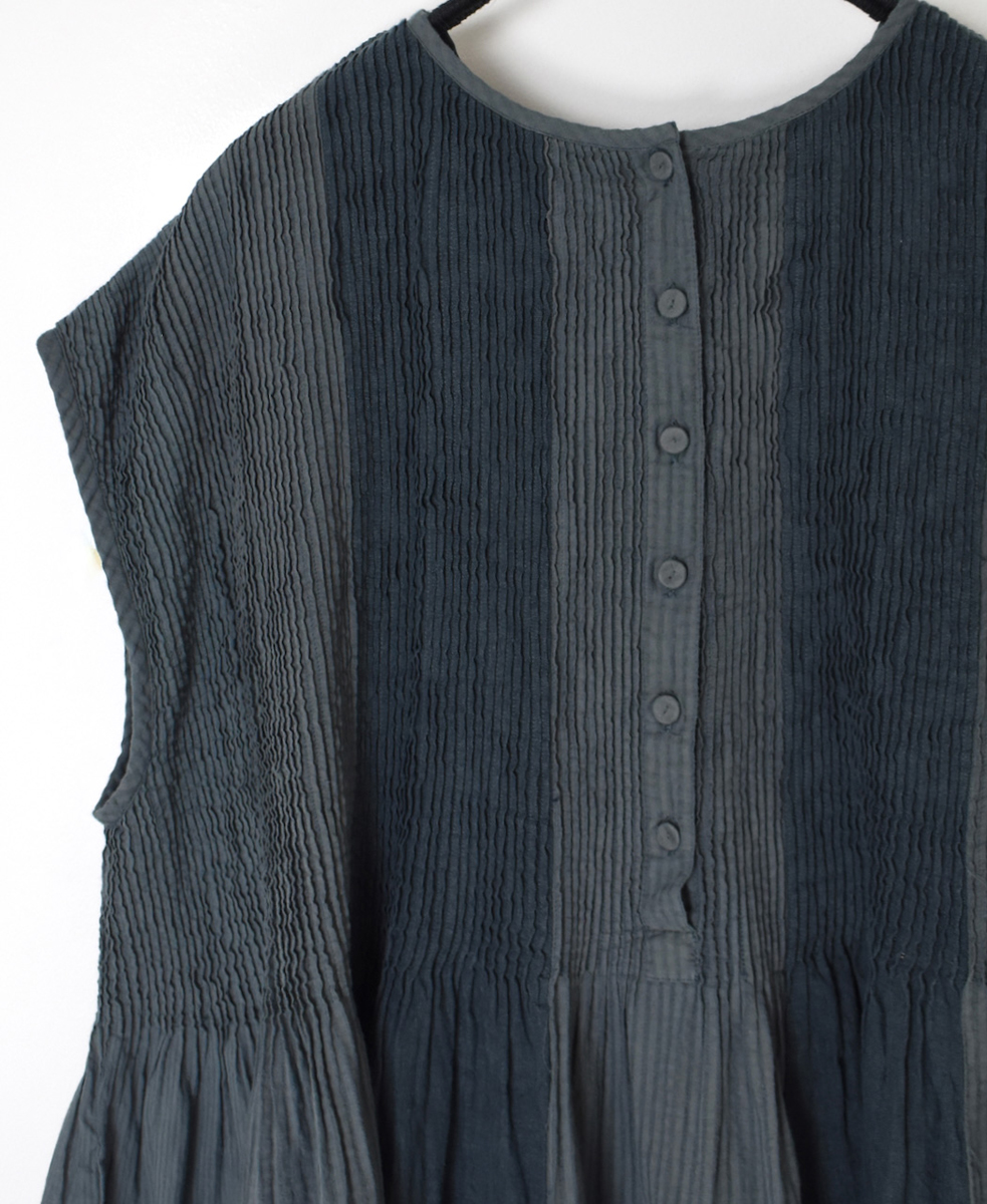 NMDS25231D(シャツ) COTTON&LINEN PATCHWORK(OVERDYE) CREW-NECK F/SL SHIRT WITH MINI PINTUCK
