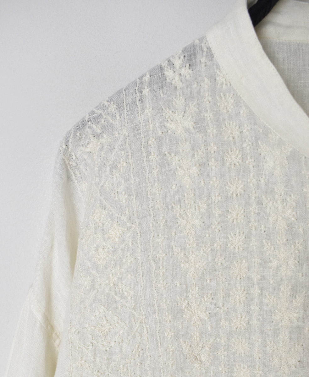 NMDS25241(シャツ) 80s POWER LOOM LINEN PLAIN BANDED COLLAR EMB SHIRT