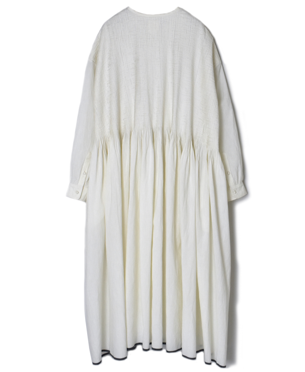 INMDS24302(ワンピース) HEAVY COTTON KHADI WITH SELVAGE BALL BUTTON CREW-NECK PULLOVER SHIRT DRESS WITH PINTUCK