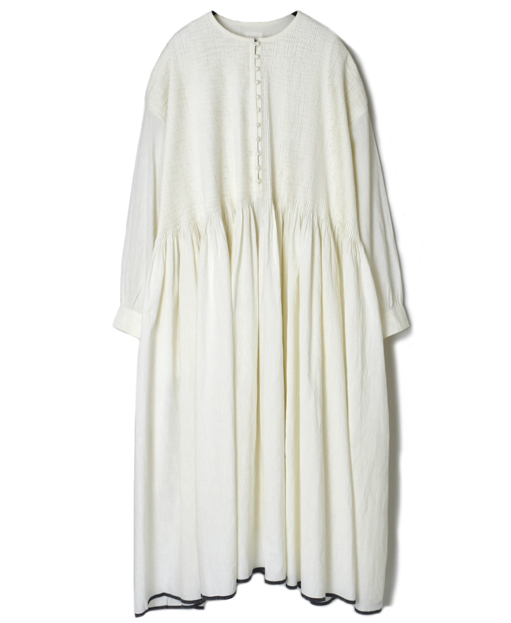 INMDS24302(ワンピース) HEAVY COTTON KHADI WITH SELVAGE BALL BUTTON CREW-NECK PULLOVER SHIRT DRESS WITH PINTUCK