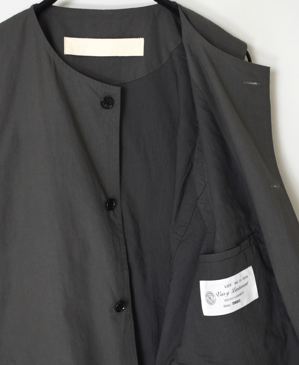 NVL2502CP(ベスト) 40s ORGANIC POPLIN NO COLLAR VEST