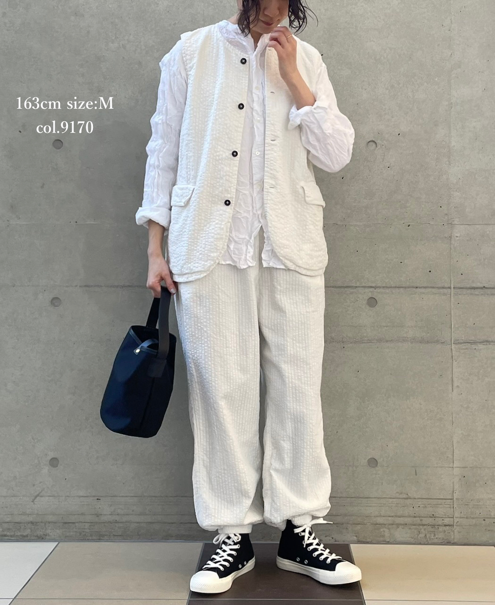 NVL2512SPD(ベスト) SEERSUCKER PLAIN OVERDYE SIDE VENTS NO COLLAR VEST