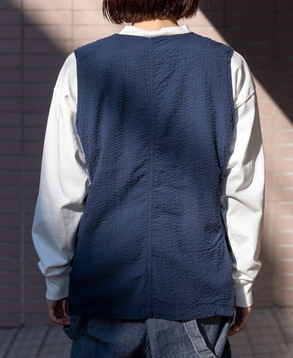 NVL2512SPD(ベスト) SEERSUCKER PLAIN OVERDYE SIDE VENTS NO COLLAR VEST