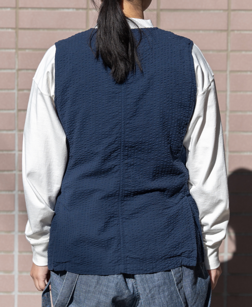 NVL2512SPD(ベスト) SEERSUCKER PLAIN OVERDYE SIDE VENTS NO COLLAR VEST