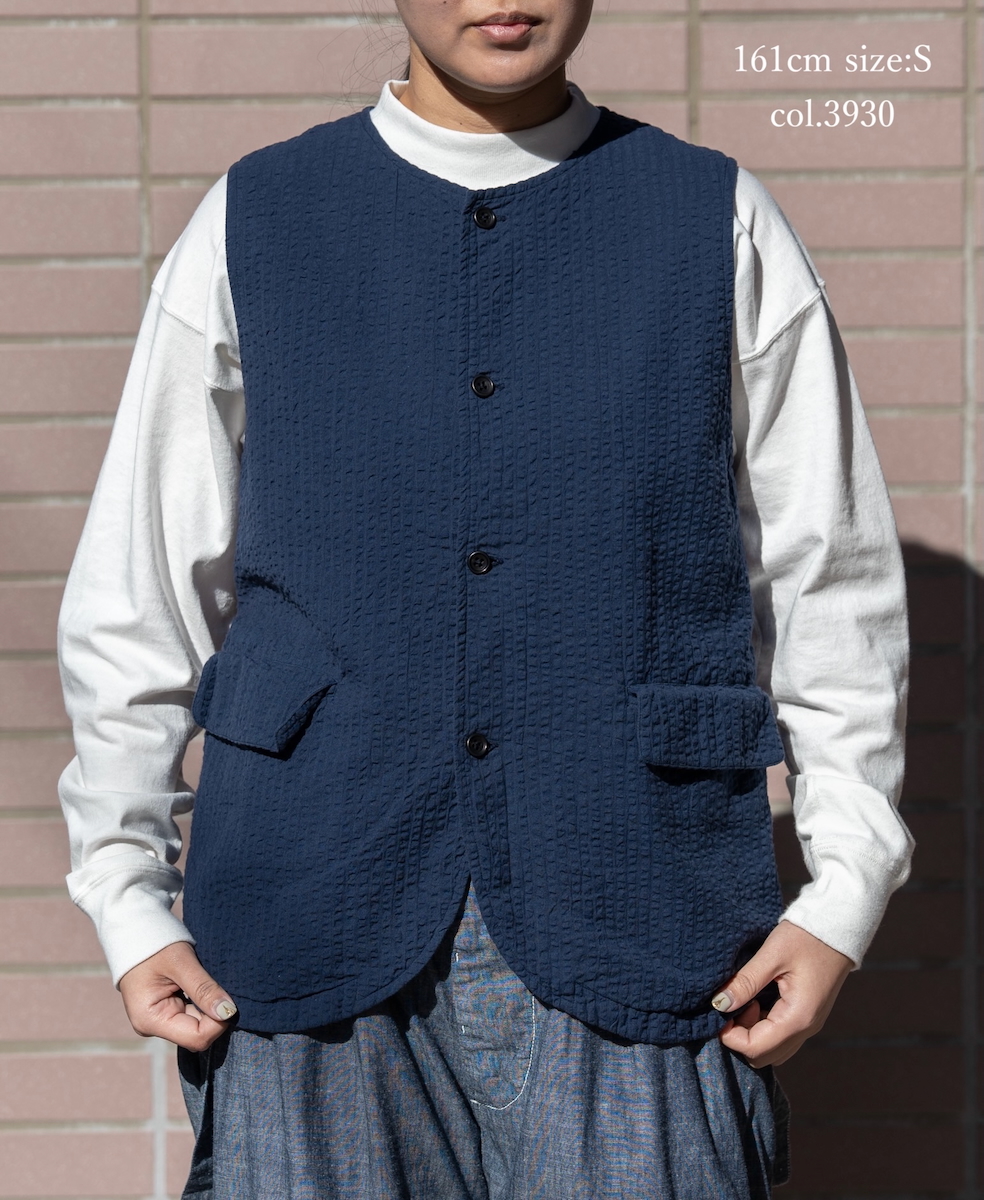 NVL2512SPD(ベスト) SEERSUCKER PLAIN OVERDYE SIDE VENTS NO COLLAR VEST