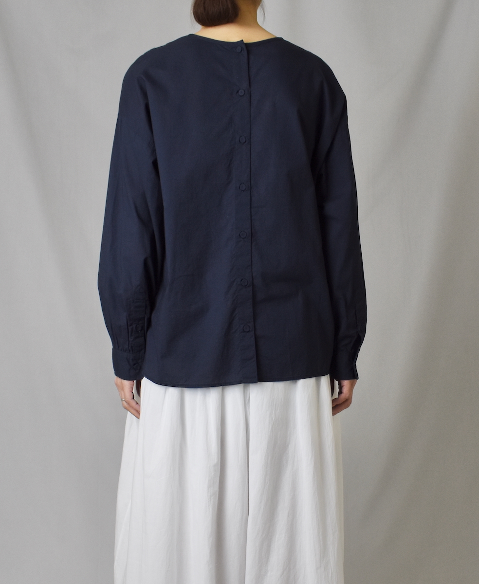 NMDS25202(シャツ) 60s ORGANIC CAMBRIC BACK OPENING CREW-NECK EMB SHIRT