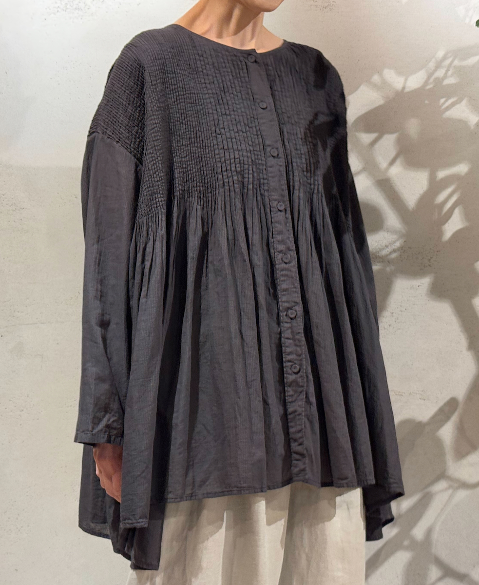 NMDS25213D(シャツ) 80s ORGANIC STRIPE(OVERDYE) CREW-NECK BUTTON SHIRT WITH MINI PINTUCK