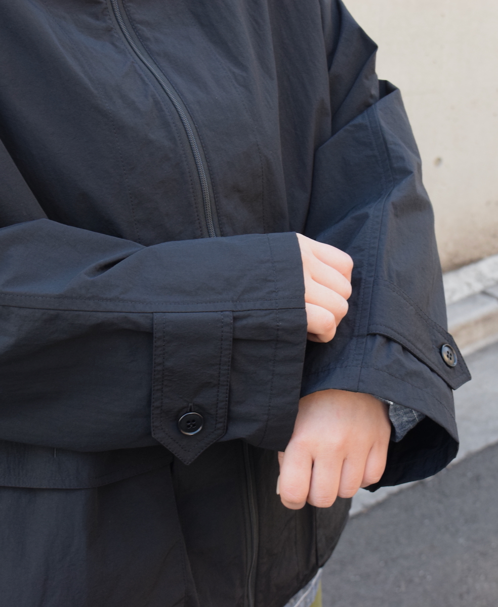 NHT2511CNC(ジャケット) NYLON/COTTON HOODED PARKA WITH GUSSETED POCKET