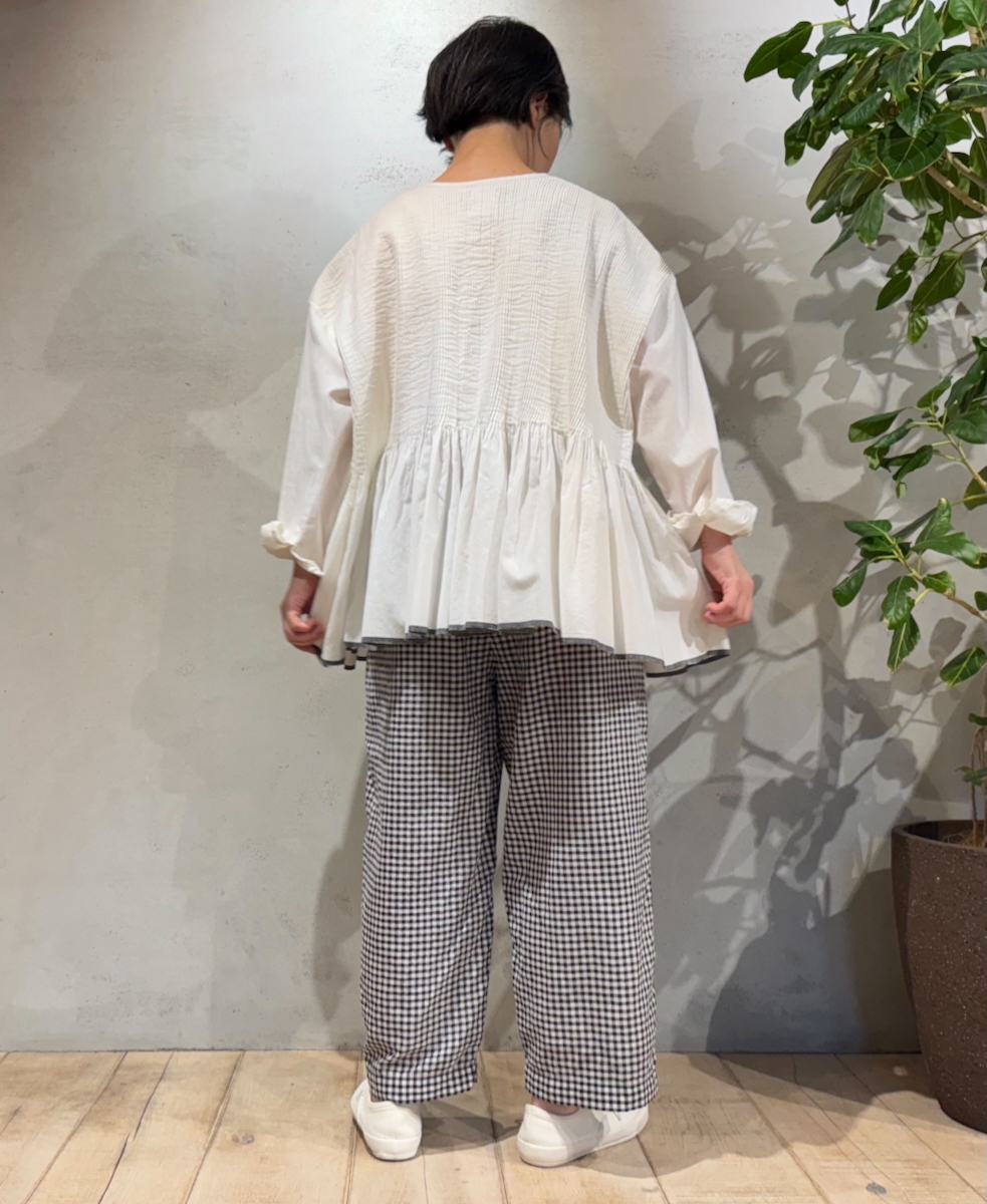 INMDS24301(シャツ) HEAVY COTTON KHADI WITH SELVAGE BALL BUTTON CREW-NECK PULLOVER SHIRT WITH PINTUCK