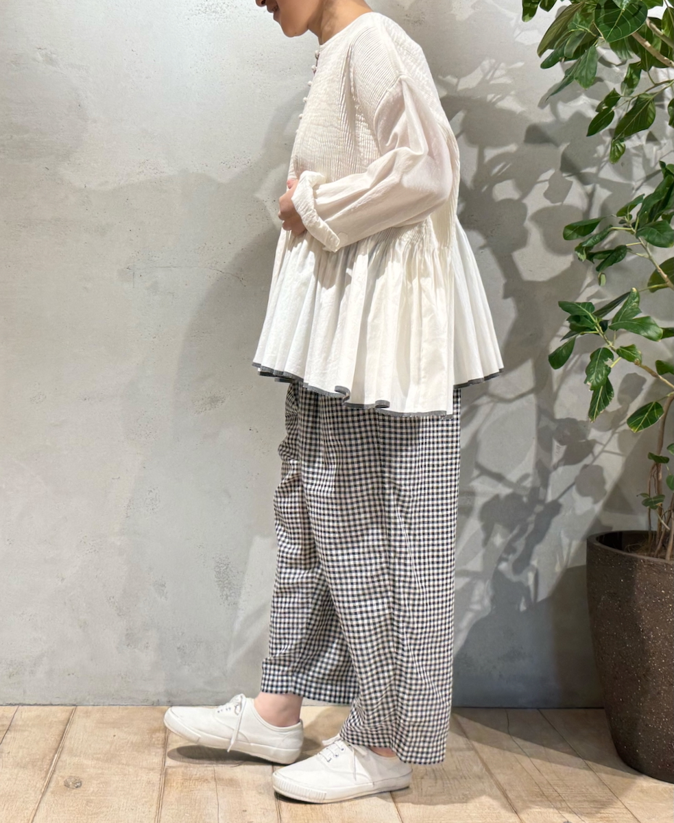 INMDS24301(シャツ) HEAVY COTTON KHADI WITH SELVAGE BALL BUTTON CREW-NECK PULLOVER SHIRT WITH PINTUCK