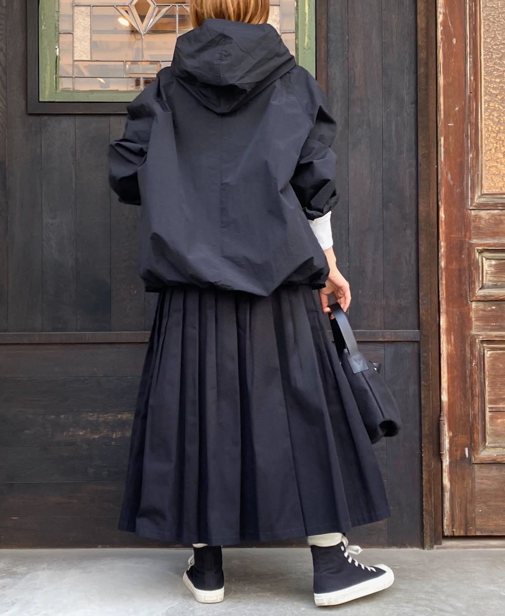 NHT2511CNC(ジャケット) NYLON/COTTON HOODED PARKA WITH GUSSETED POCKET