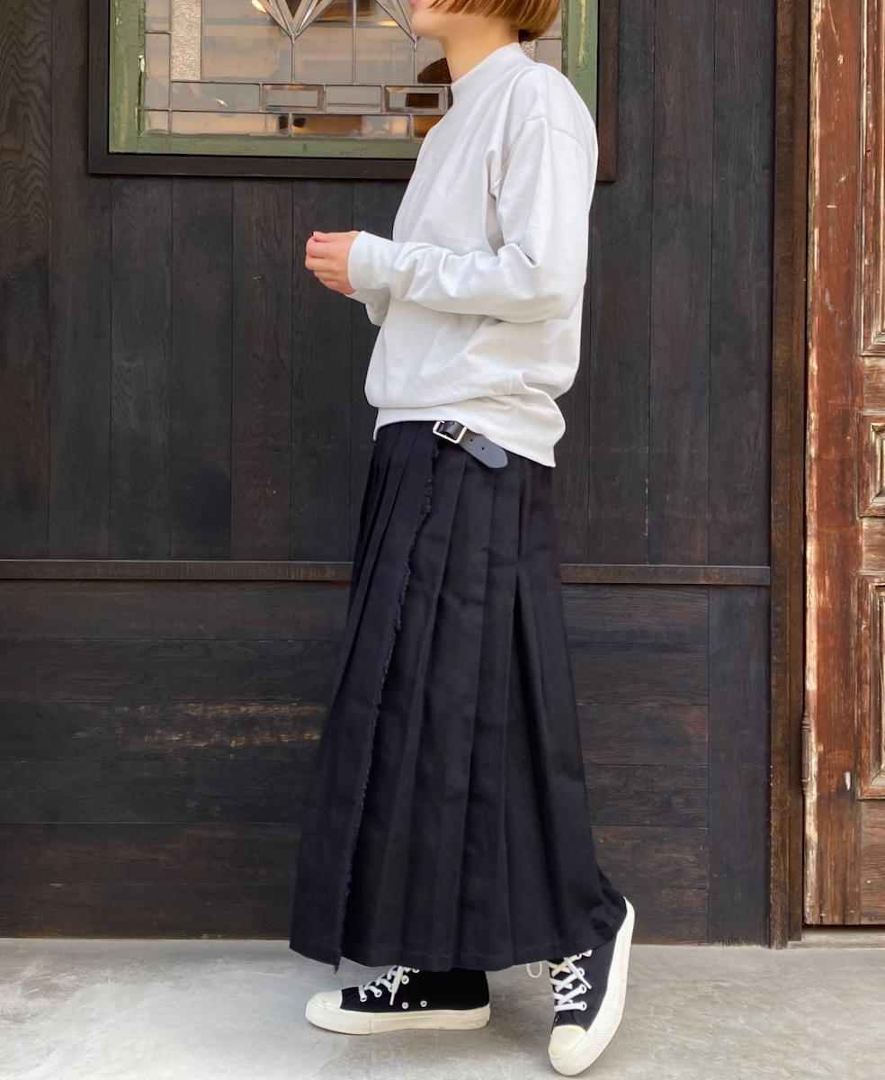 NOD1702 (スカート) COTTON TWILL LOW WAIST PLEATS WRAP SKIRT LENGTH 80cm (WITH PIN)