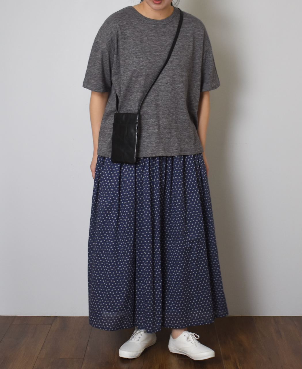 GNSL24041 (Tシャツ) SLUB VINTAGE CREW-NECK BACKSIDE SLIT T-SHIRT