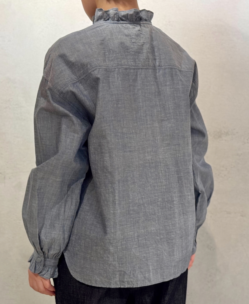 INMDS25062(シャツ) HANDWOVEN YARN DYE NATURAL INDIGO CHAMBRAY FRILL COLLAR SHIRT