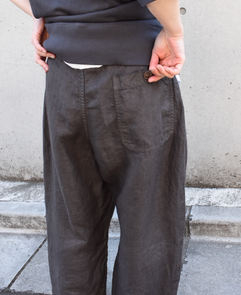 NAM1811LH (パンツ) LINEN HERRINGBONE (OVERDYE) ONE-TUCK CROPPED PANTS