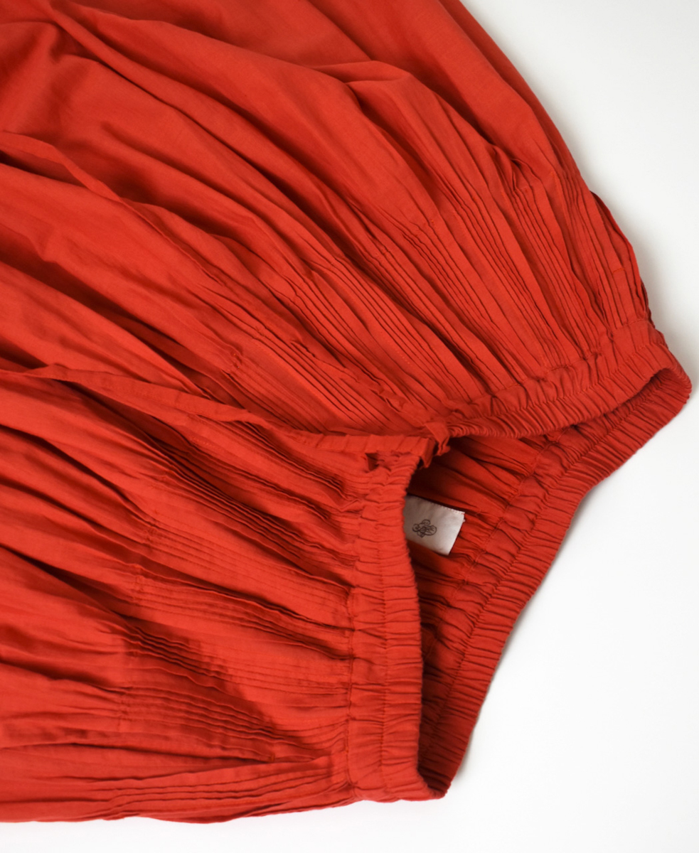 INMDS25045(スカート) 100s KHADI(100s×150s) RANDOM PLEATS FLARED SKIRT