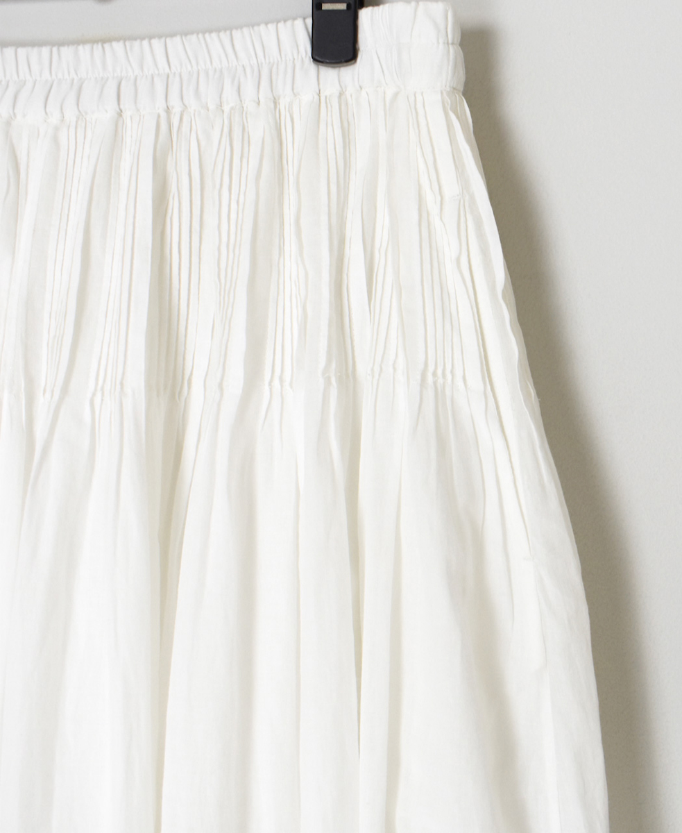 INMDS25045(スカート) 100s KHADI(100s×150s) RANDOM PLEATS FLARED SKIRT