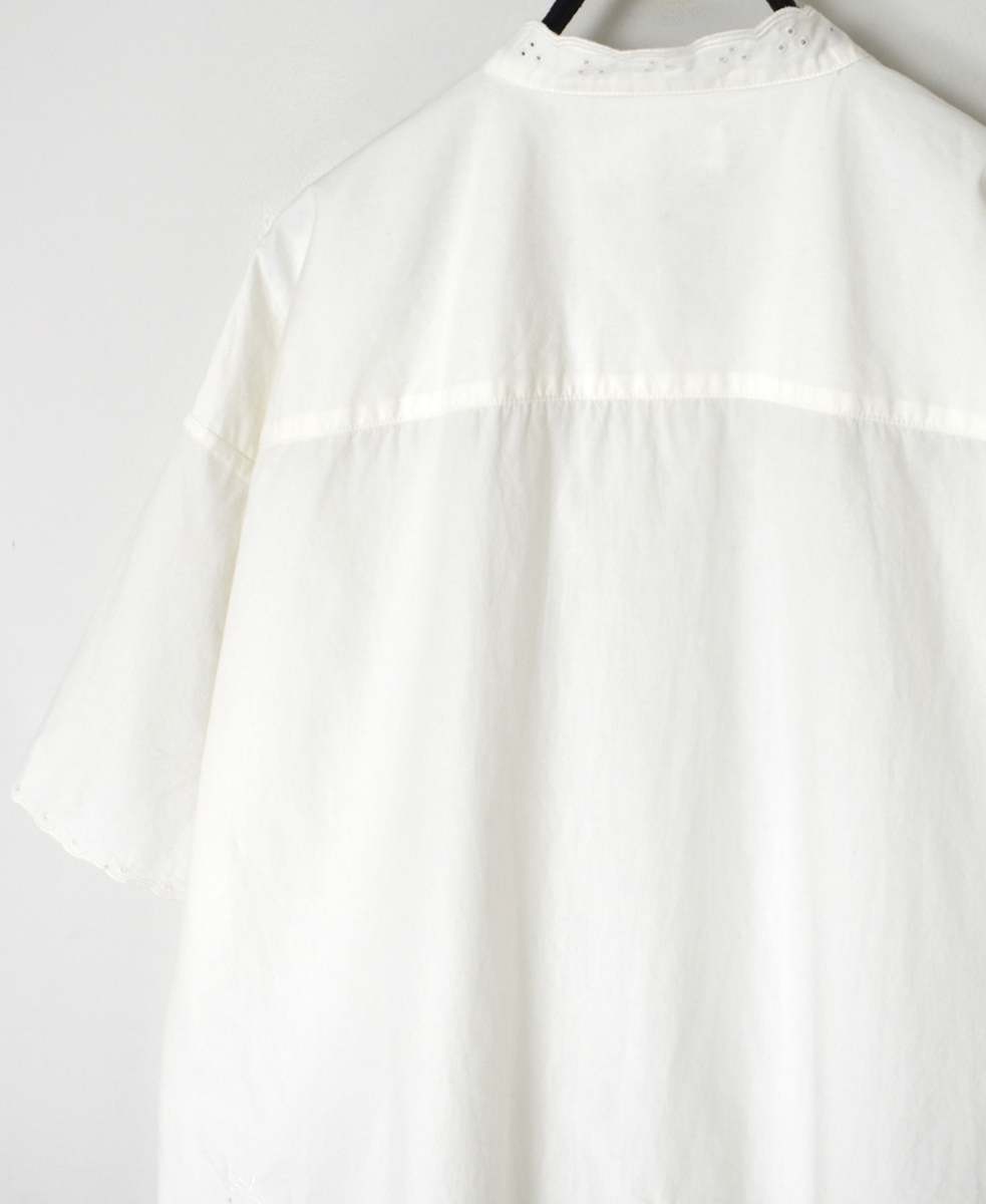 INSL25231(シャツ) 60s POPLIN PLAIN WITH CUT WORK EMBROIDERY MAO COLLAR S/SL SHIRT