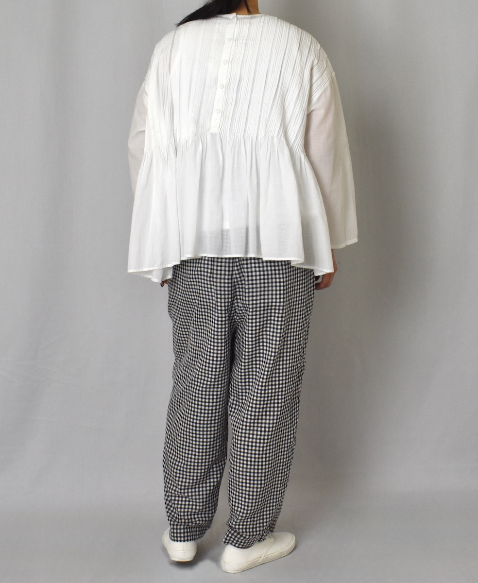 INMDS25043(ブラウス) 100s KHADI(100s×150s) CREW-NECK 3/4SL SHIRT WITH RANDOM PLEATS
