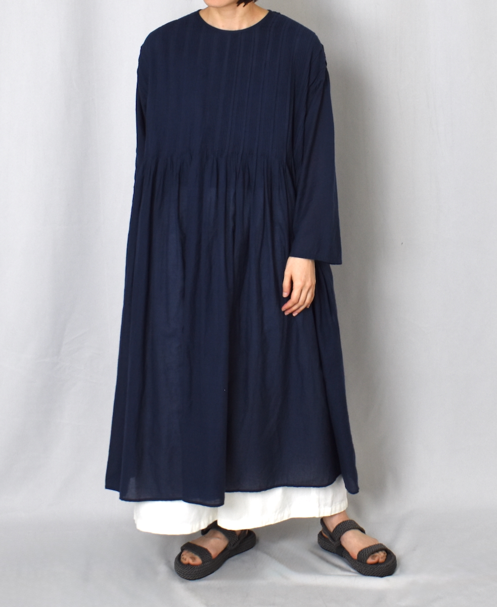 INMDS25044(ワンピース) 100s KHADI(100s×150s) CREW-NECK 3/4SL SHIRT DRESS WITH RANDOM PLEATS