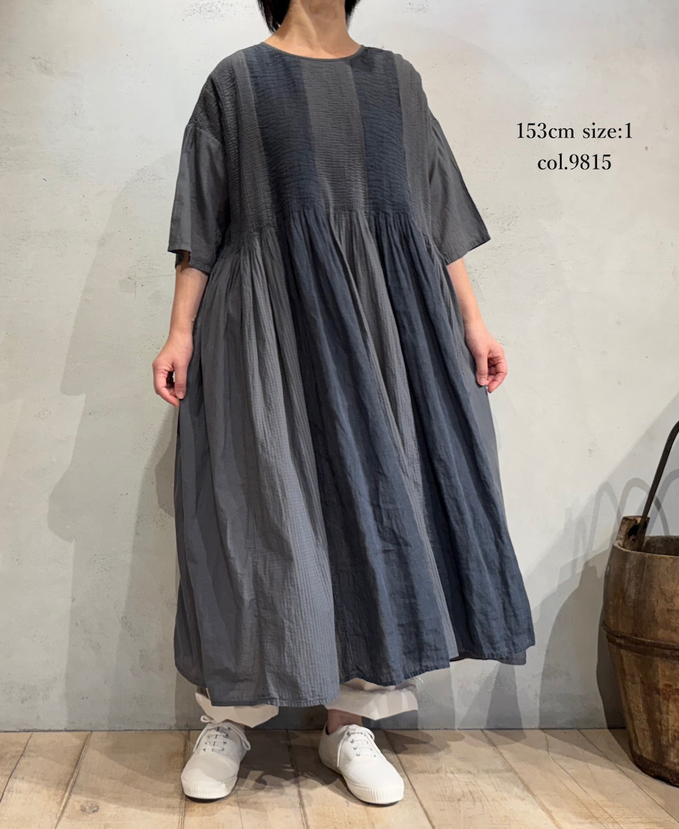 NMDS25232D(ワンピース) COTTON&LINEN PATCHWORK(OVERDYE) CREW-NECK S/SL SHIRT DRESS WITH MINI PINTUCK