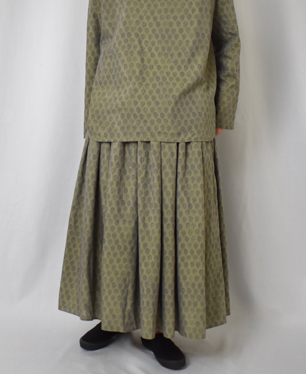 INMDS25115(スカート) COTTON SILK HAND SCREEN LEAF PRINT GATHERED SKIRT
