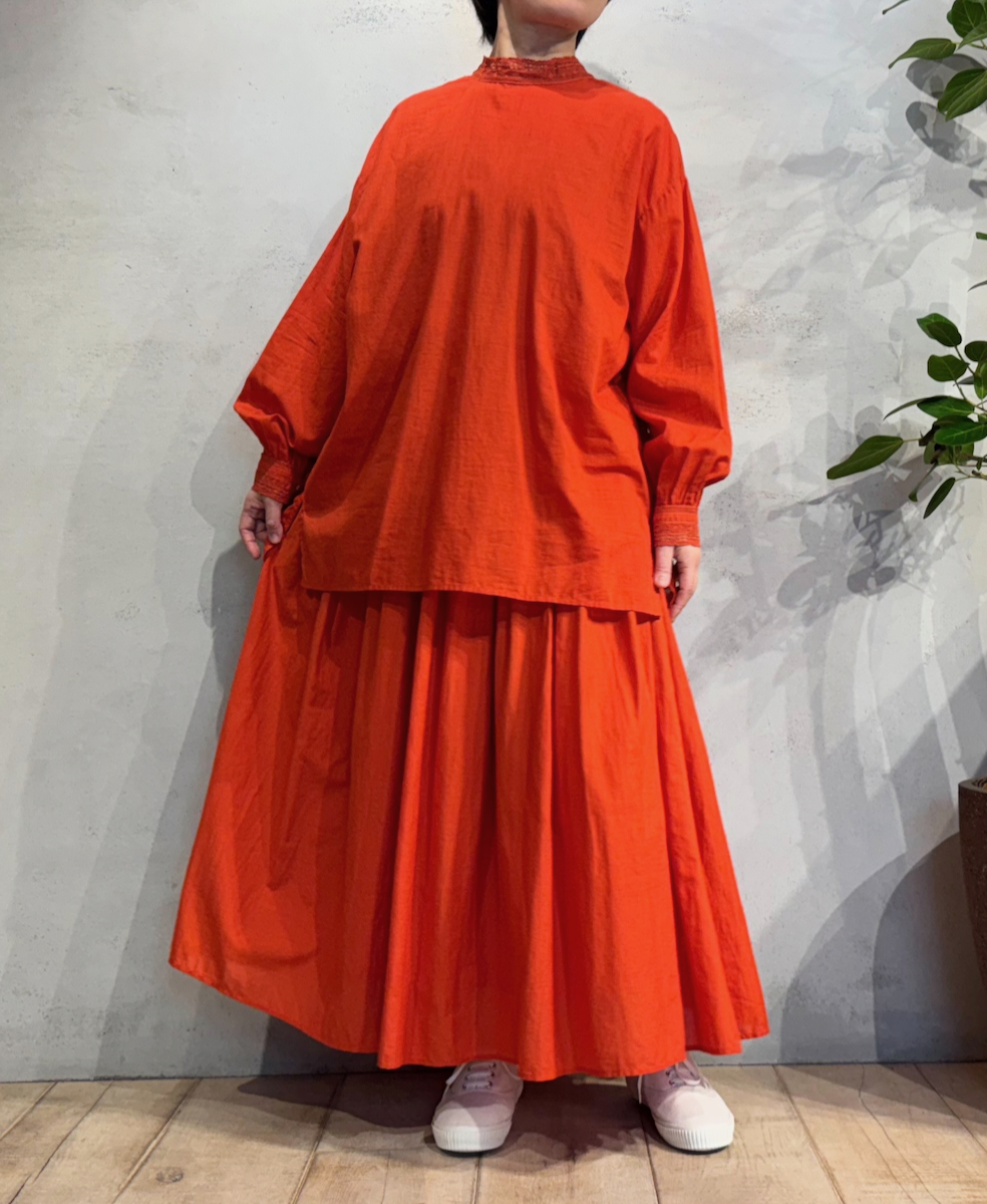 INMDS25045(スカート) 100s KHADI(100s×150s) RANDOM PLEATS FLARED SKIRT