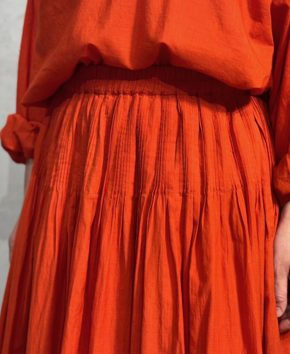 INMDS25045(スカート) 100s KHADI(100s×150s) RANDOM PLEATS FLARED SKIRT