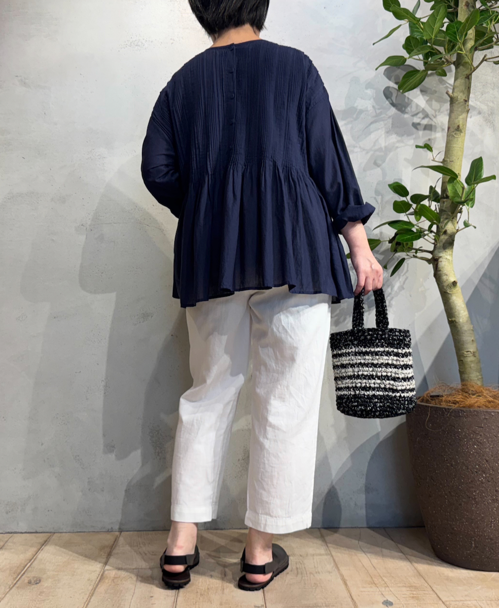 INMDS25043(ブラウス) 100s KHADI(100s×150s) CREW-NECK 3/4SL SHIRT WITH RANDOM PLEATS