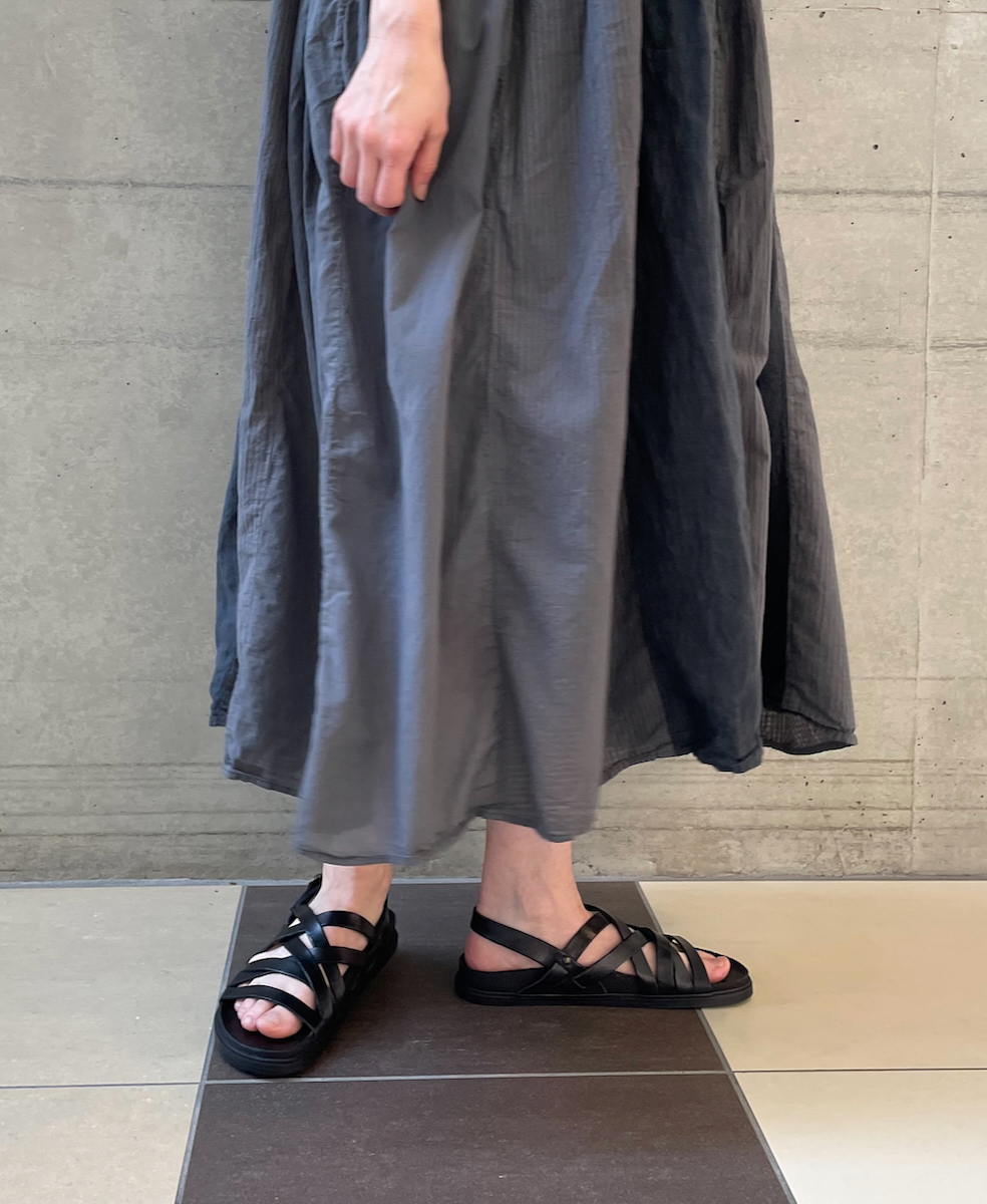 ENMDS2403(シューズ) MESH SANDAL WITH HEEL STRAP