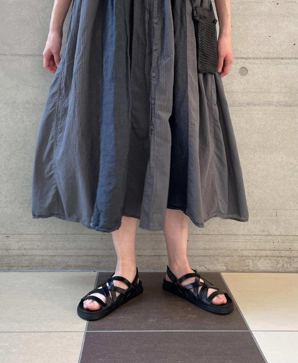 ENMDS2403(シューズ) MESH SANDAL WITH HEEL STRAP