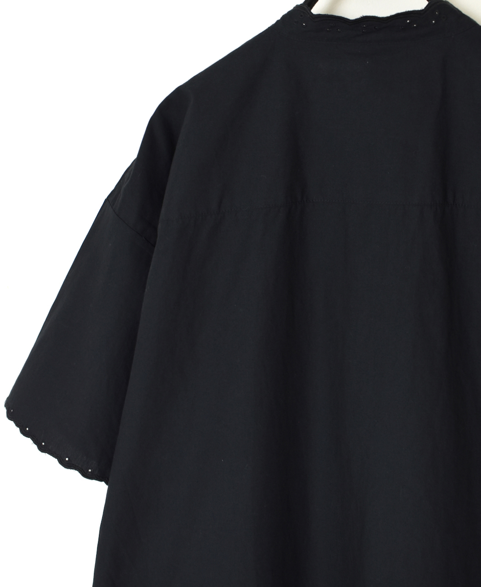 INSL25232(シャツ) 60s POPLIN PLAIN WITH CUT WORK EMBROIDERY BACK OPENING S/SL SMOCK
