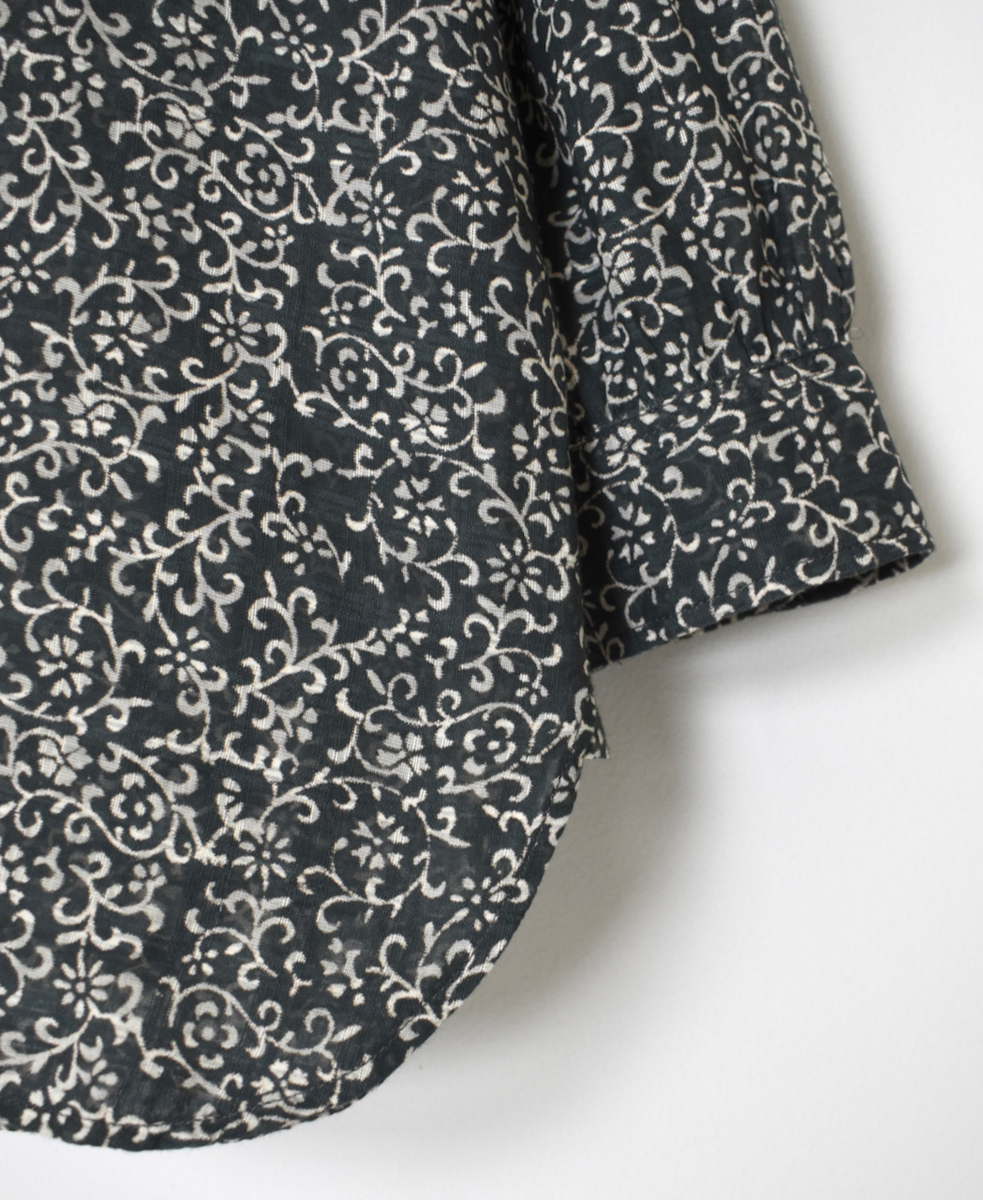 INMDS25091(シャツ) POWER LOOM COTTON DOBIE CHECK ARABESQUE SCREEN PRINT CREW-NECK SHIRT