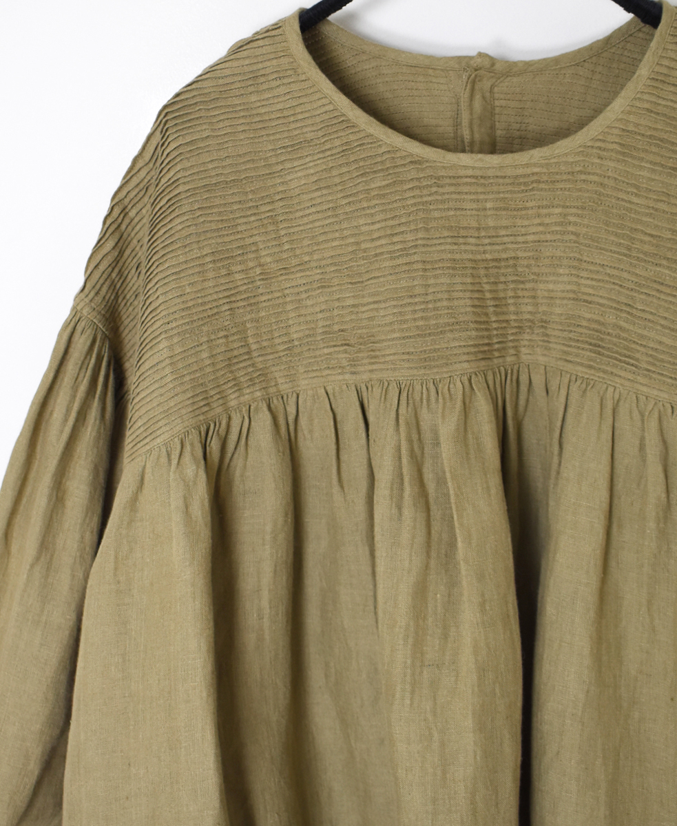 INMDS25001(シャツ)YARN DYE AUTO LOOM 60s LINEN PLAIN BACK OPENING PULLOVER WITH MINI PINTUCK