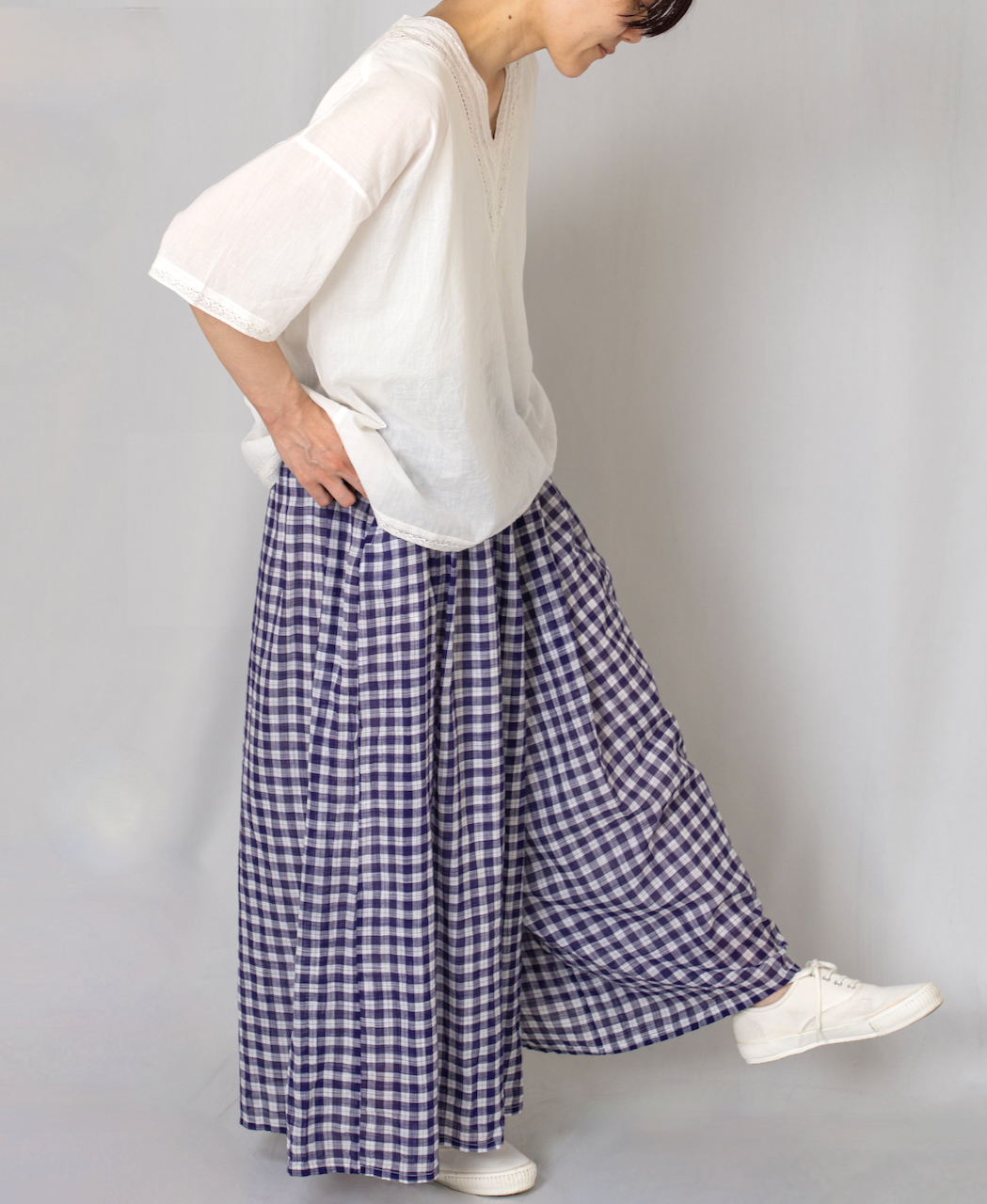 NSL24032 (ブラウス) VOILE LACE V-NECK LACE S/SL PULLOVER