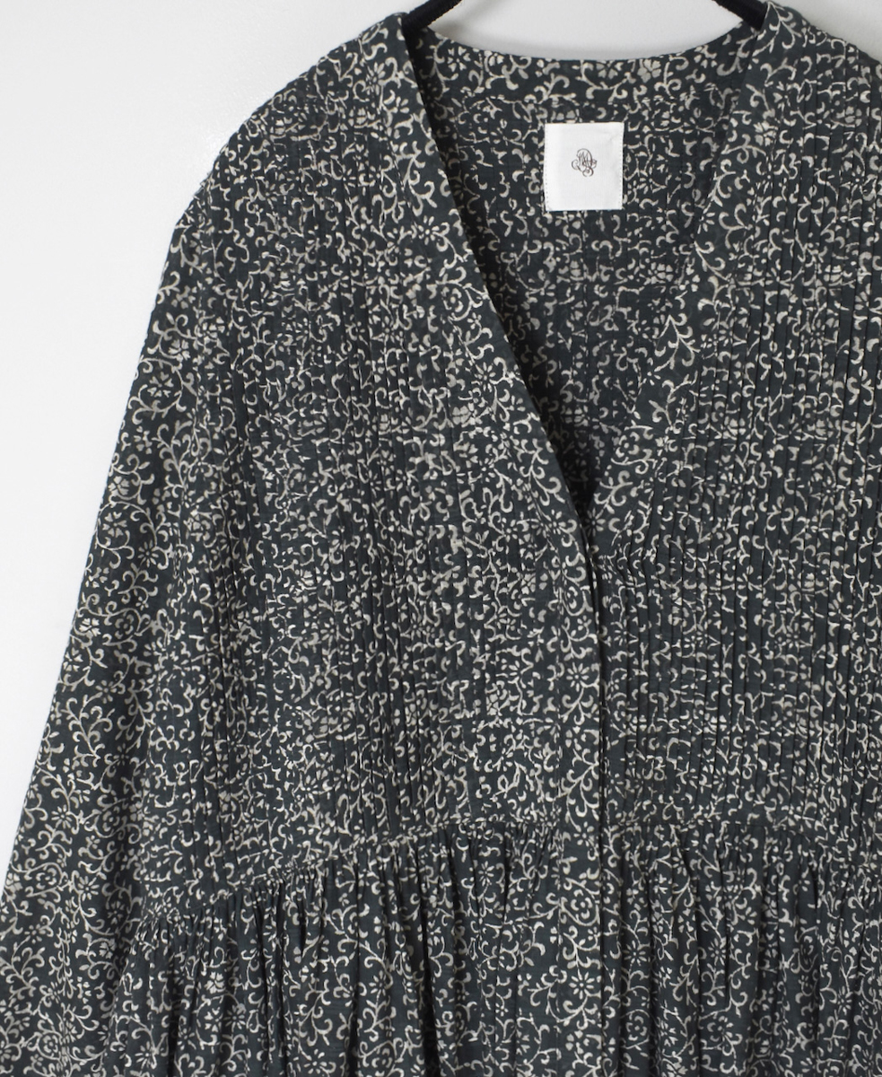 INMDS25094(ワンピース) POWER LOOM COTTON DOBIE CHECK ARABESQUE SCREEN PRINT WRAP DRESS WITH PINTUCK