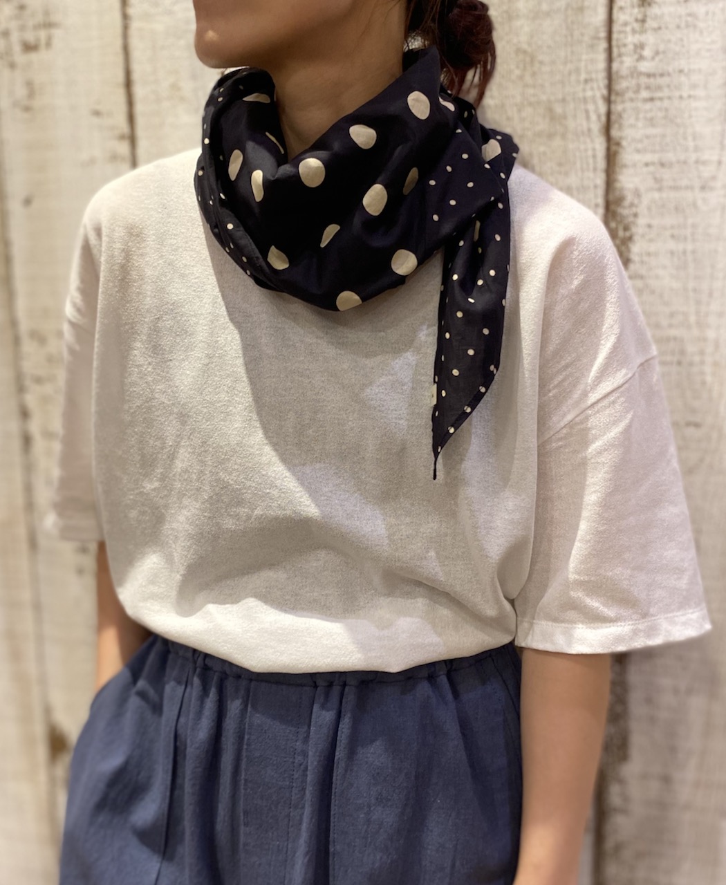 NSL22017 (スカーフ) COTTON VOILE DOT PRINT TRIANGLE SCARF